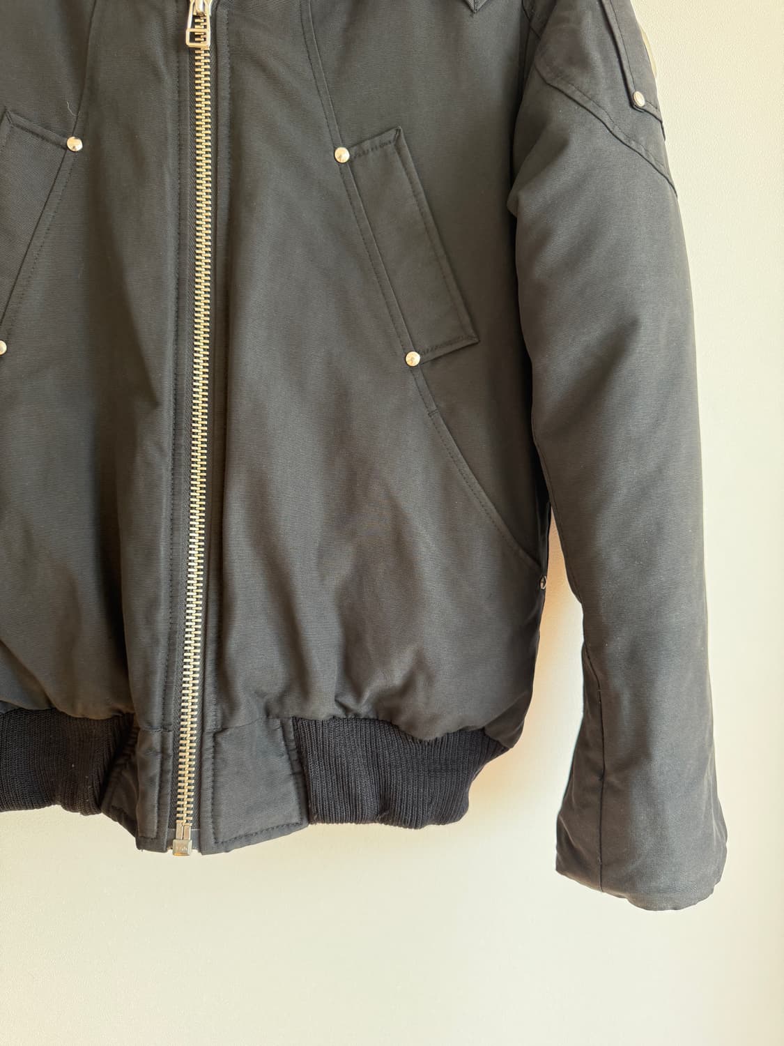 무스너클(MOOSE KNUCKLES) 다운 점퍼(CANADA) 상품이미지3