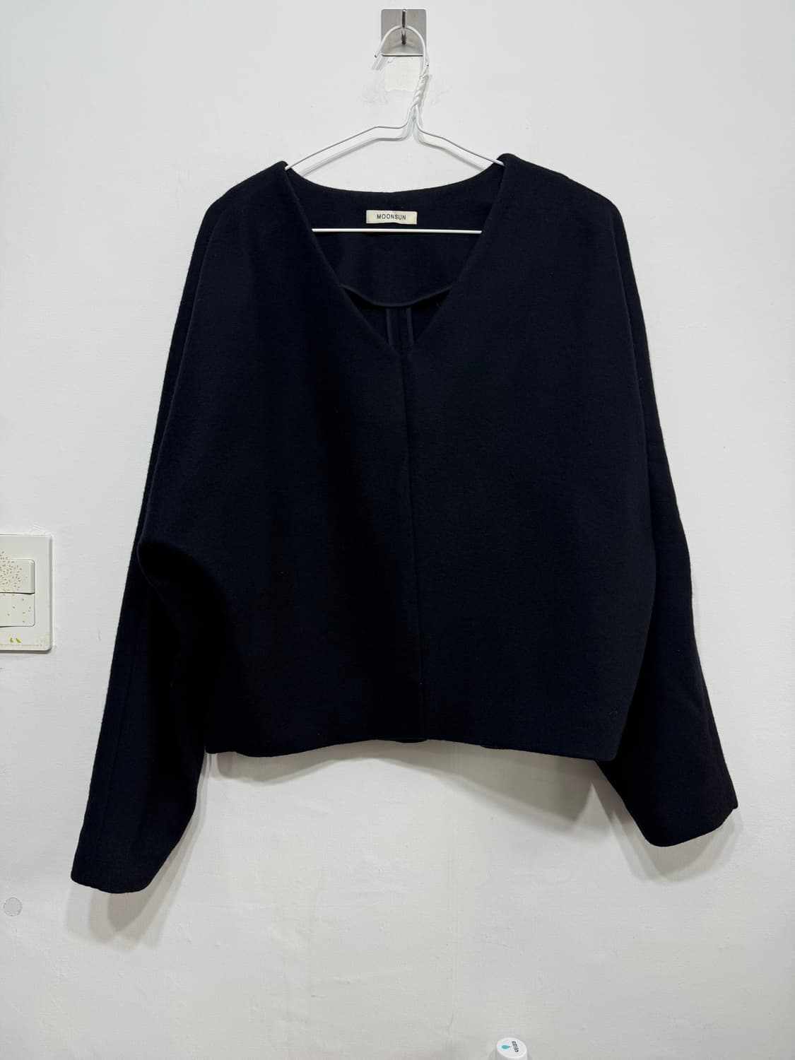 문선 MOONSUN 울 브이넥 블라우스 free 상품이미지1