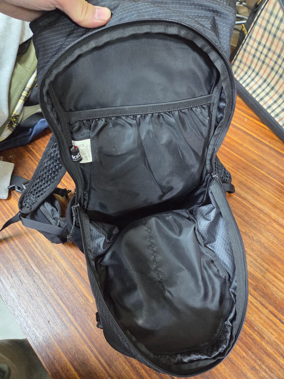 트렉스타 나일론 펜리르 15L 백팩 상품이미지4