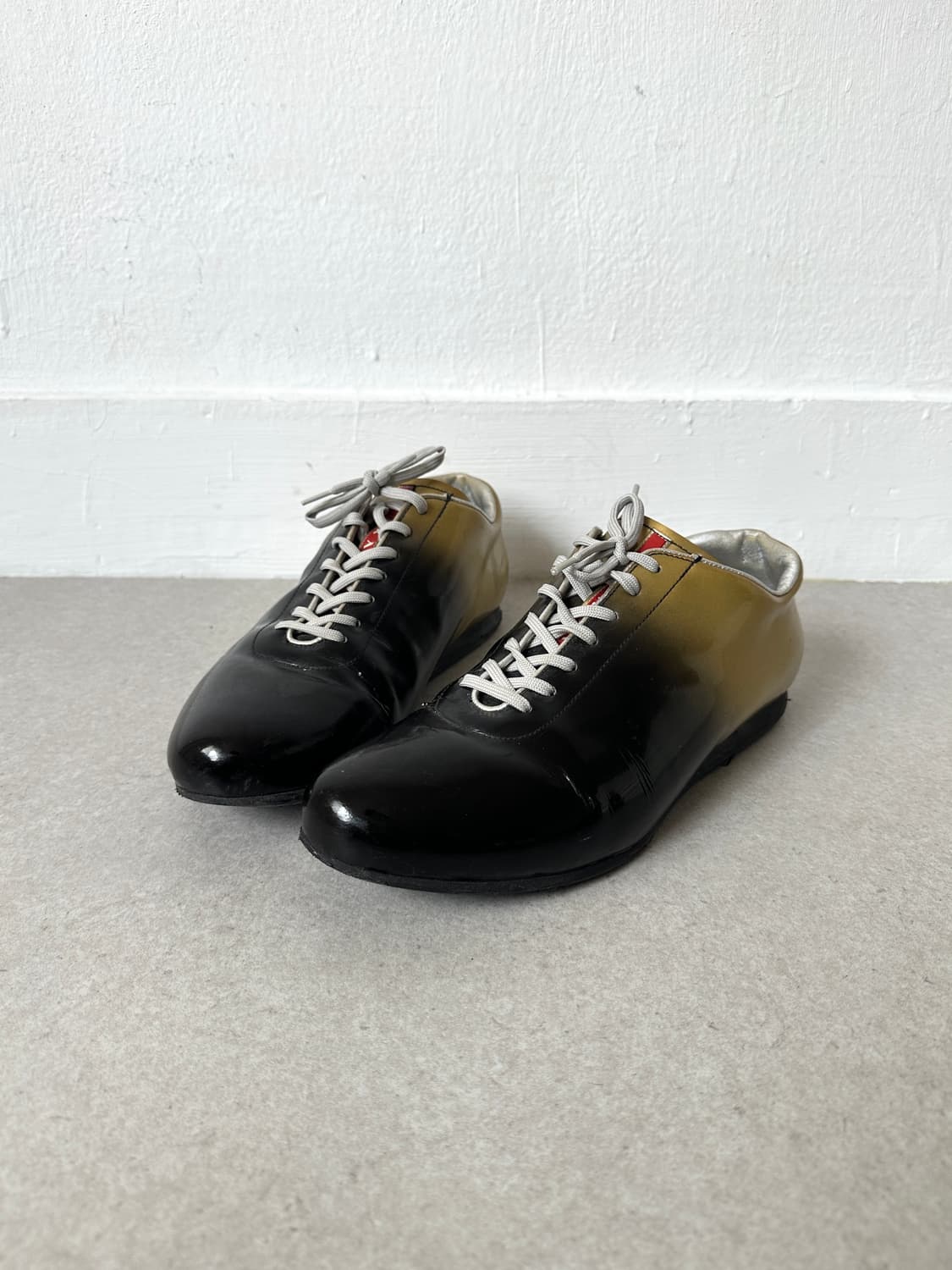 프라다 스포츠 07AW 옴브레 페이던트 레더 스니커즈 상품이미지1