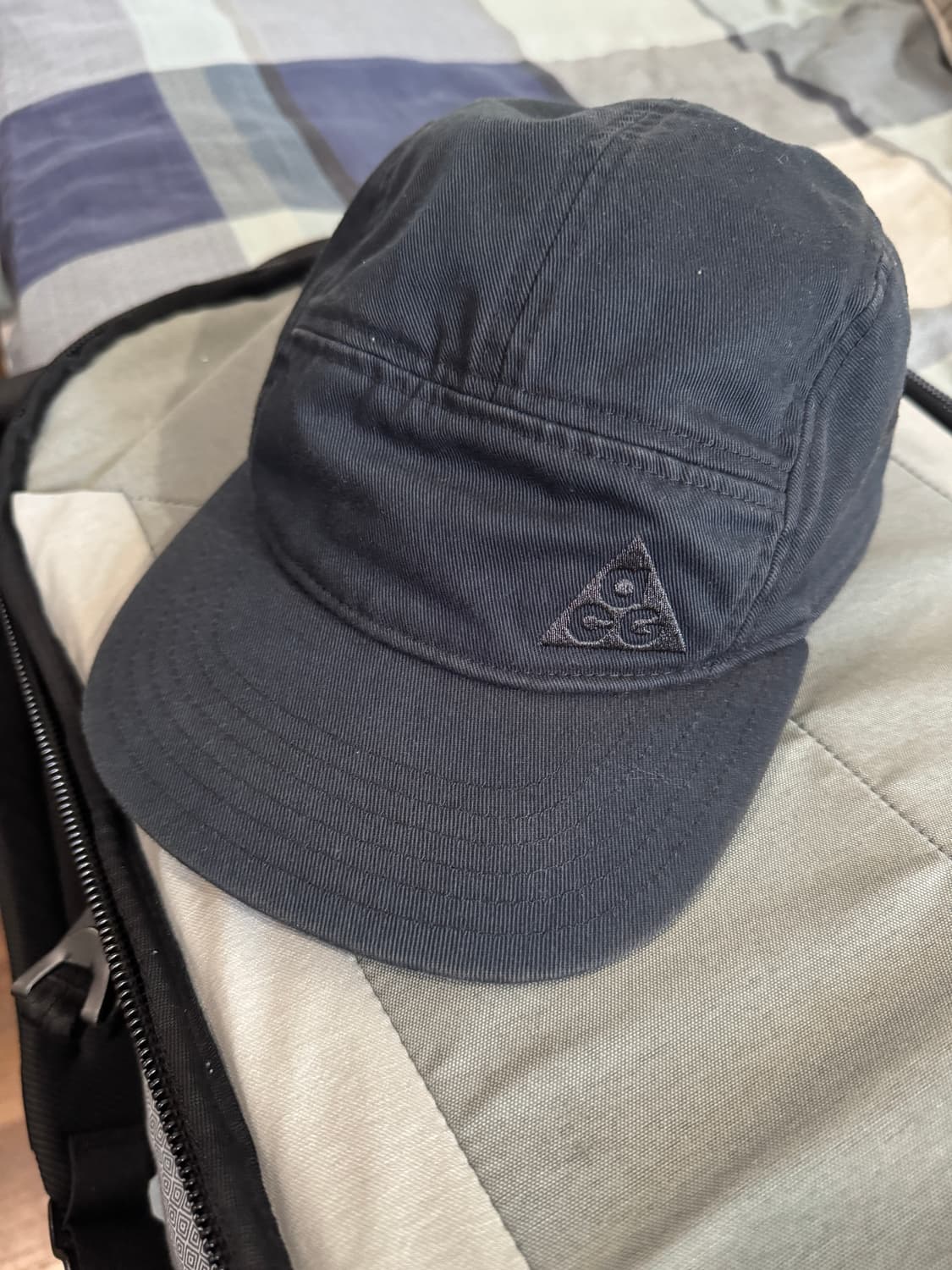 나이키 ACG 블랙 캠프캡 상품이미지1