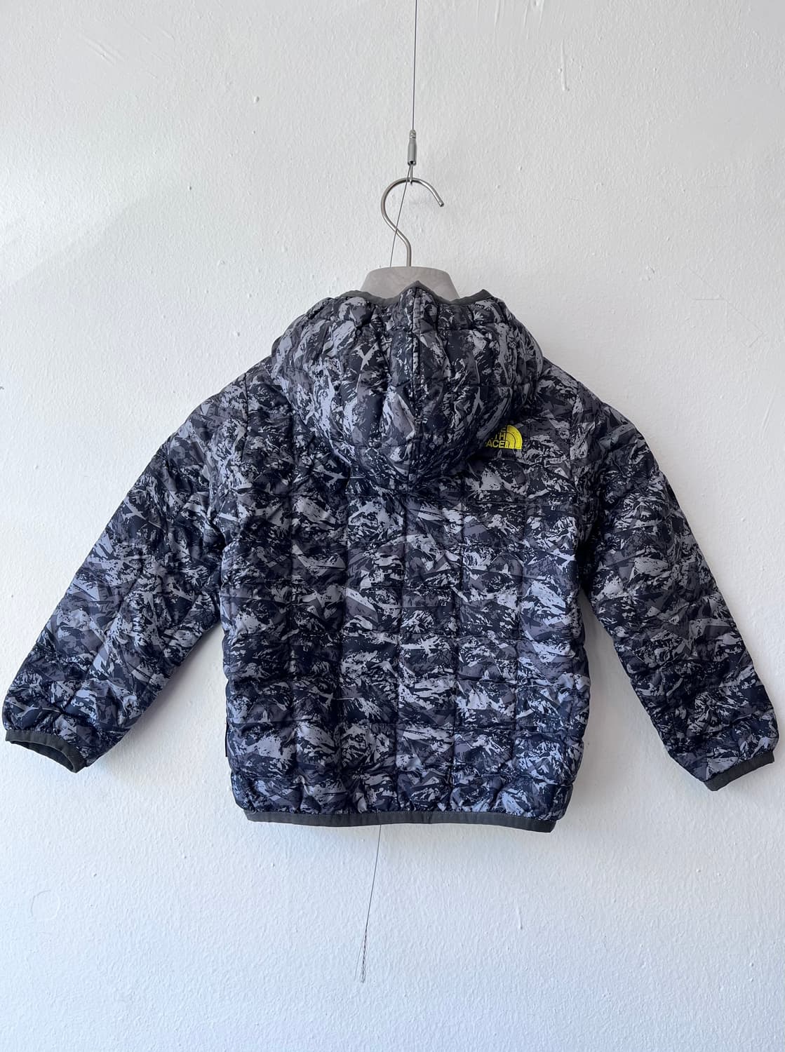 노스페이스 키즈 경량후드패딩 3T 상품이미지3