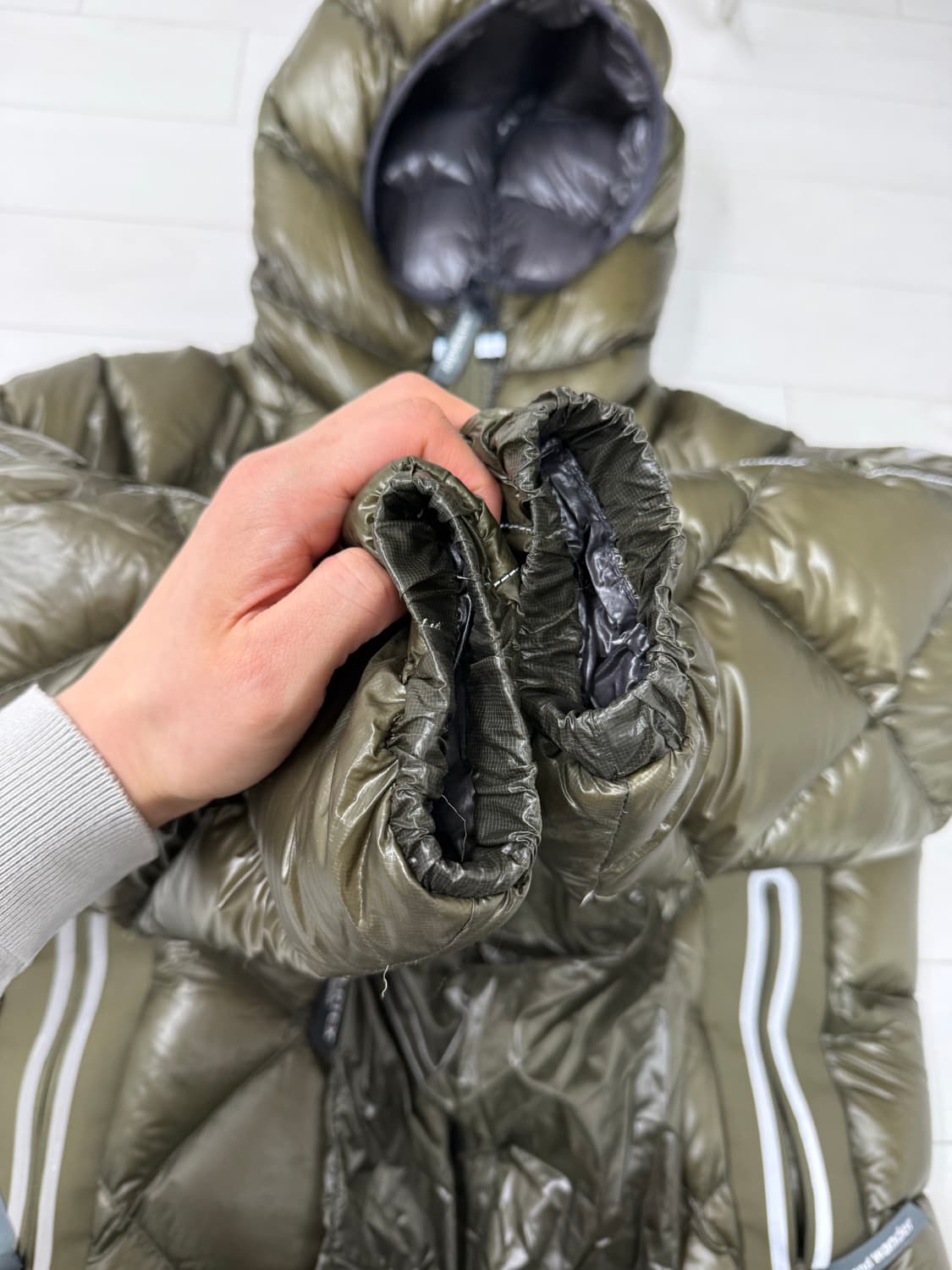 한글텍) 앤드원더 다이아몬드스티치 패딩 M 사이즈  한글텍이라 가품걱정없 상품이미지2