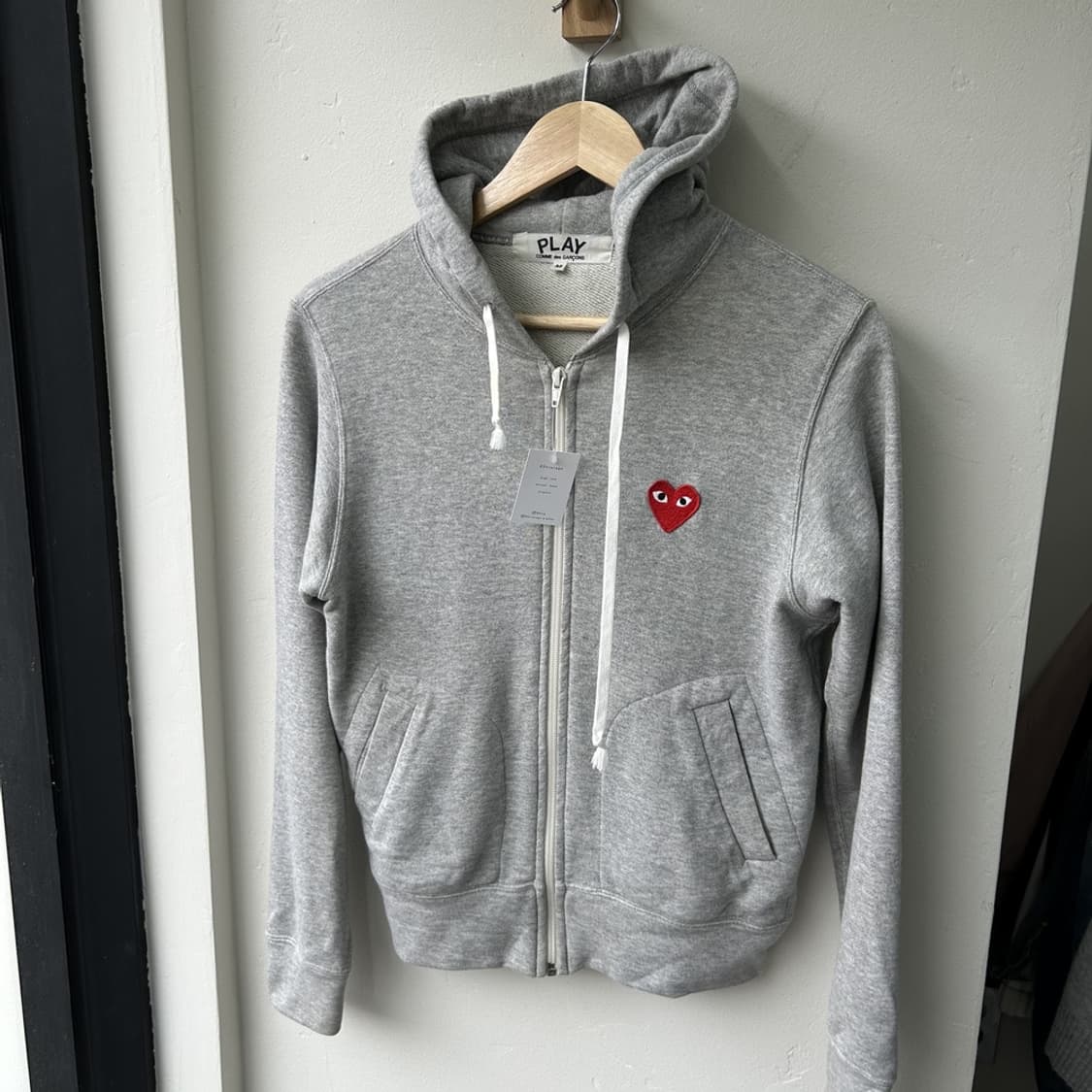 15222 - 꼼데가르송 레드 와펜 후드 집업 상품이미지2