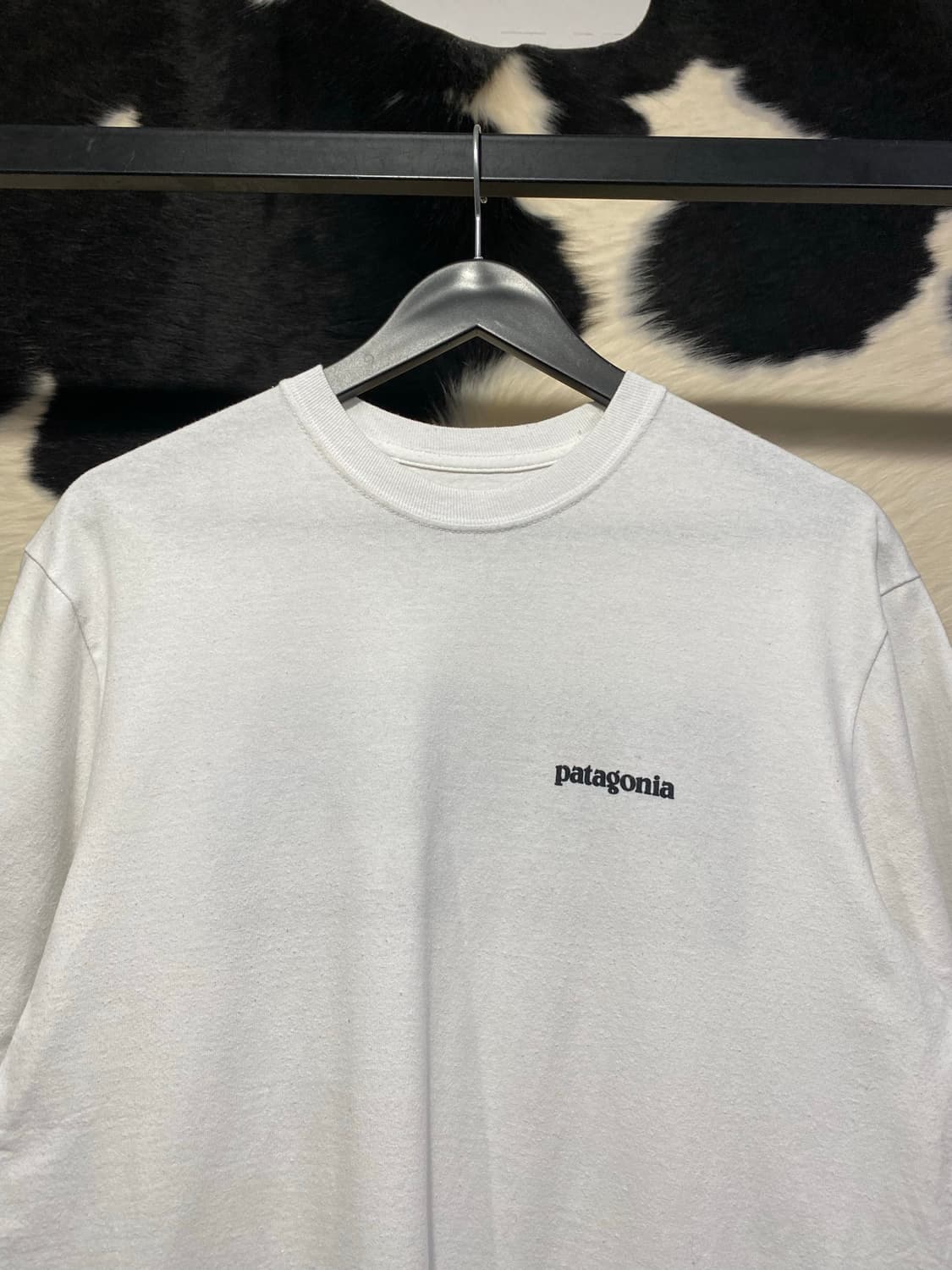 Patagonia 백로고 프린팅 디테일 반팔 티셔츠 상품이미지3
