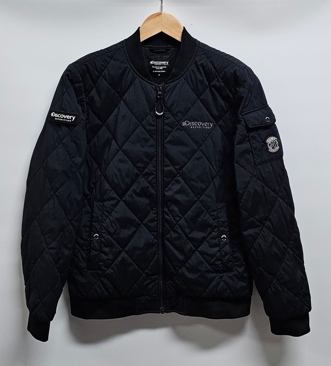 디스커버리 여성 퀼팅 봄버자켓 90 상품이미지1