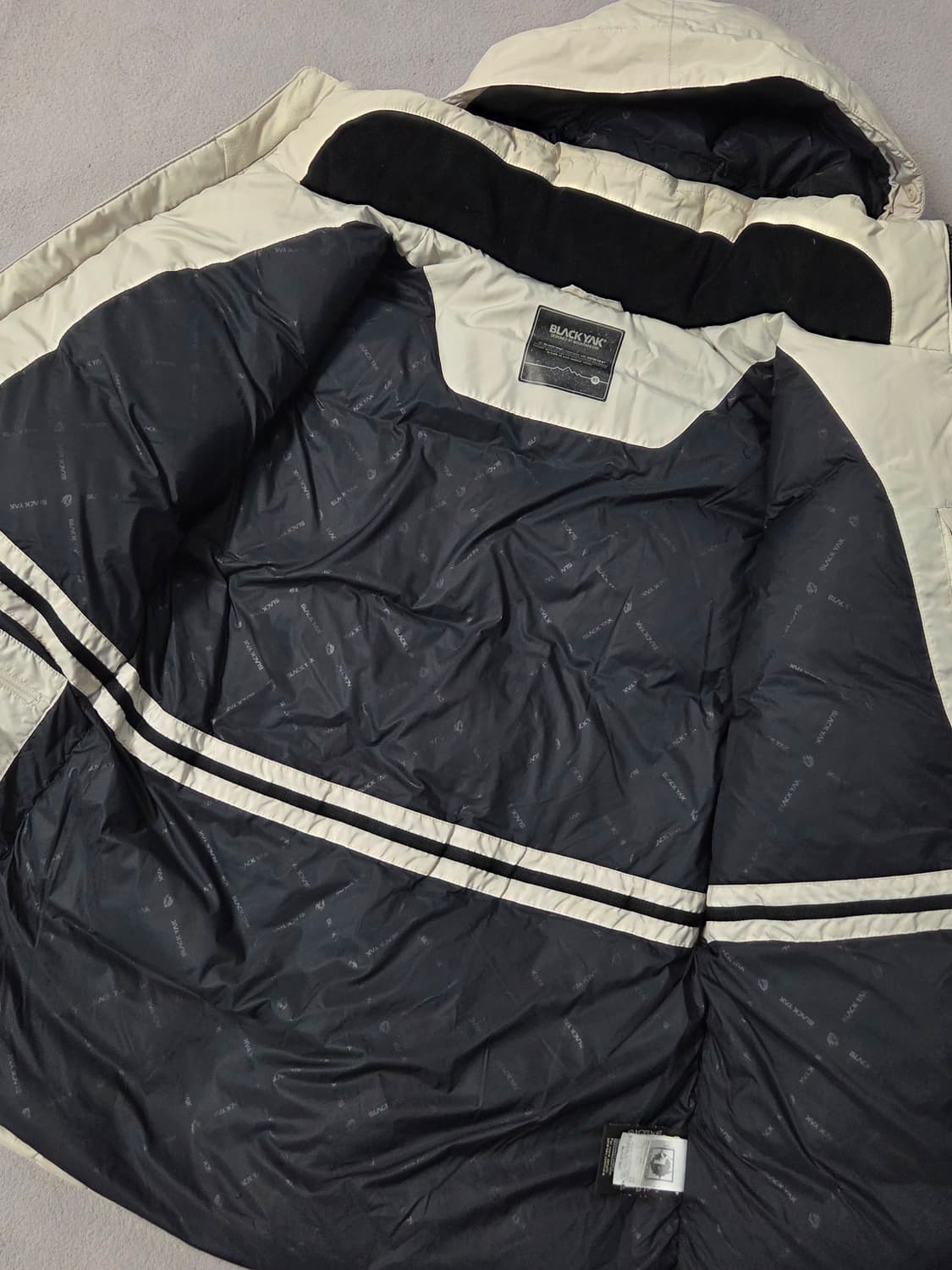 (95) 블랙야크 고어텍스 구스패딩 남
 상품이미지7