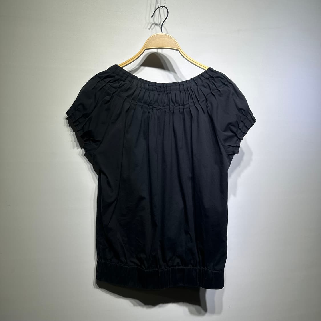 펜디 블라우스 판매합니다 상품이미지4