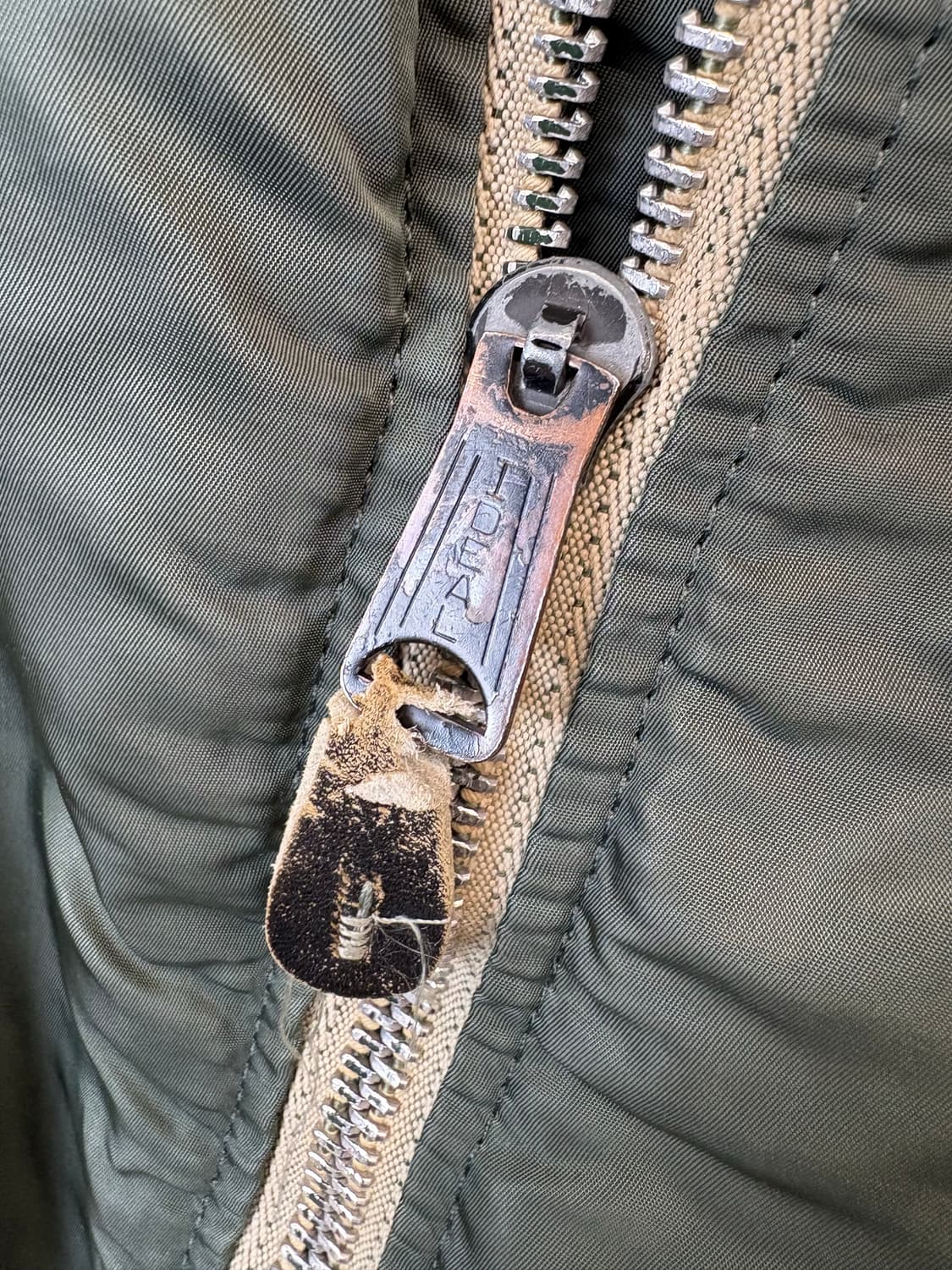 알파인더스트리 90s USA 오리지날 ma-1 항공점퍼 상품이미지4