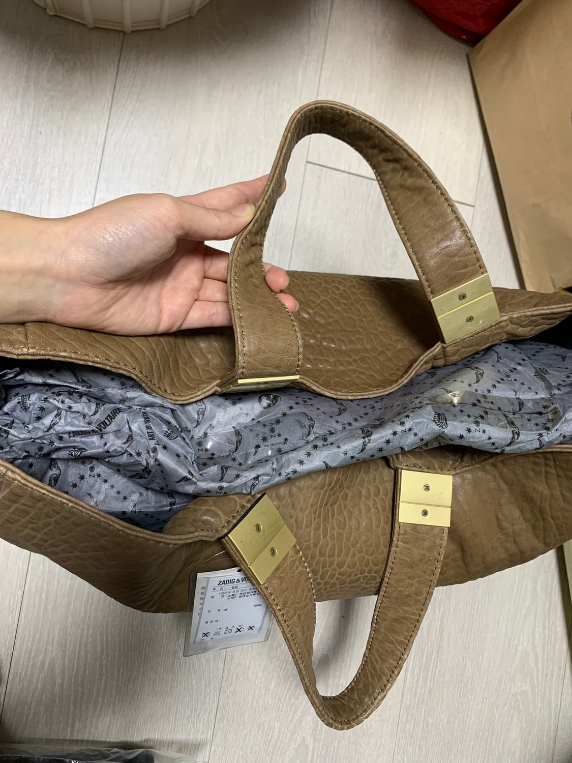 쟈딕앤볼테르 양가죽 백 새상품 (정가 899,000원 90% 할인) 상품이미지7