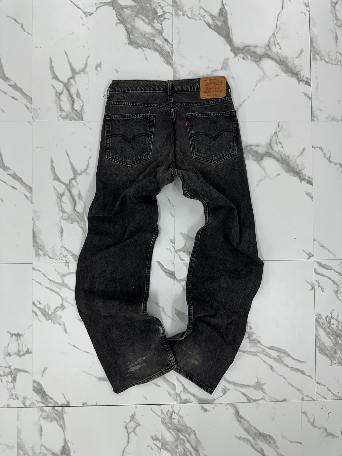 Levi's 리바이스 512 슬림 테이퍼드 흑청 데님 상품이미지2