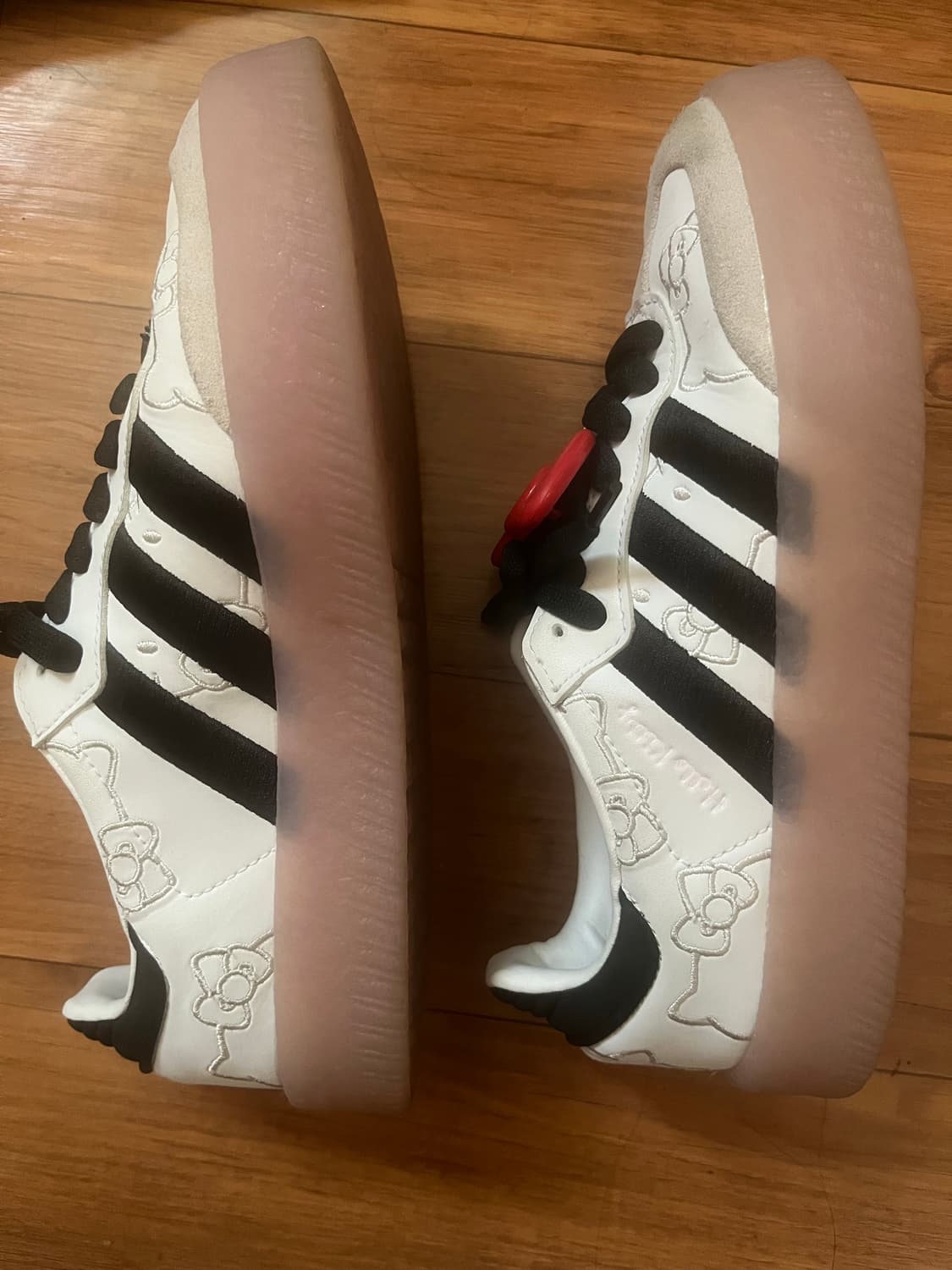 아디다스 키티 삼바230 상품이미지2