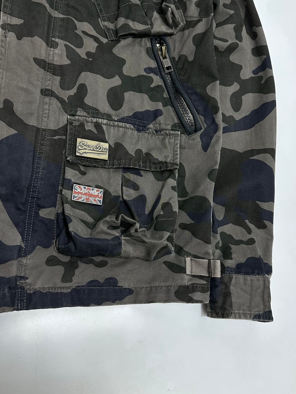 superdry 슈퍼드라이 카모 필드자켓 상품이미지4