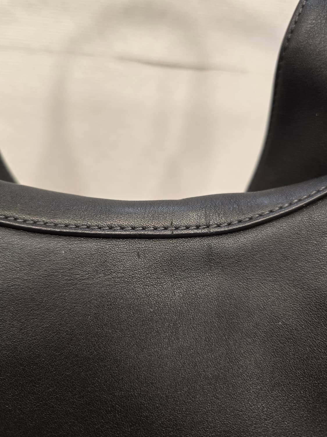 엘바테게브 오스트라백 블랙 호보백 숄더백 상품이미지10