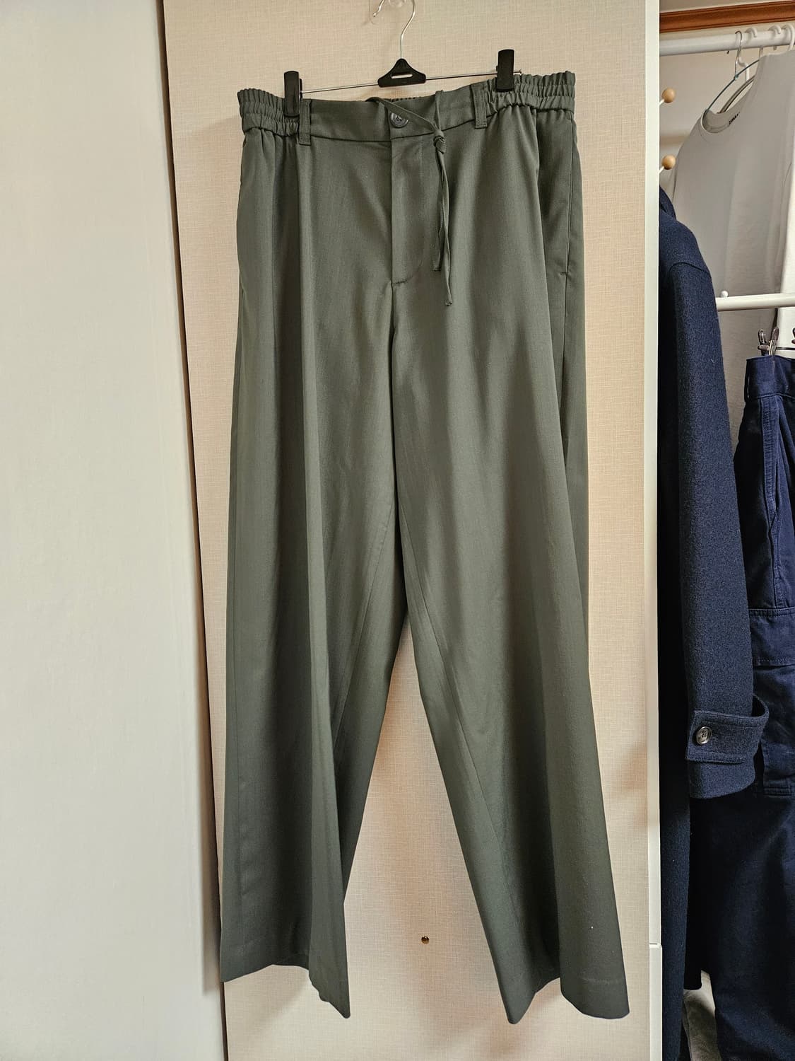 COS 스트레이트 레그 릴랙스드 울 트라우저 48 상품이미지4