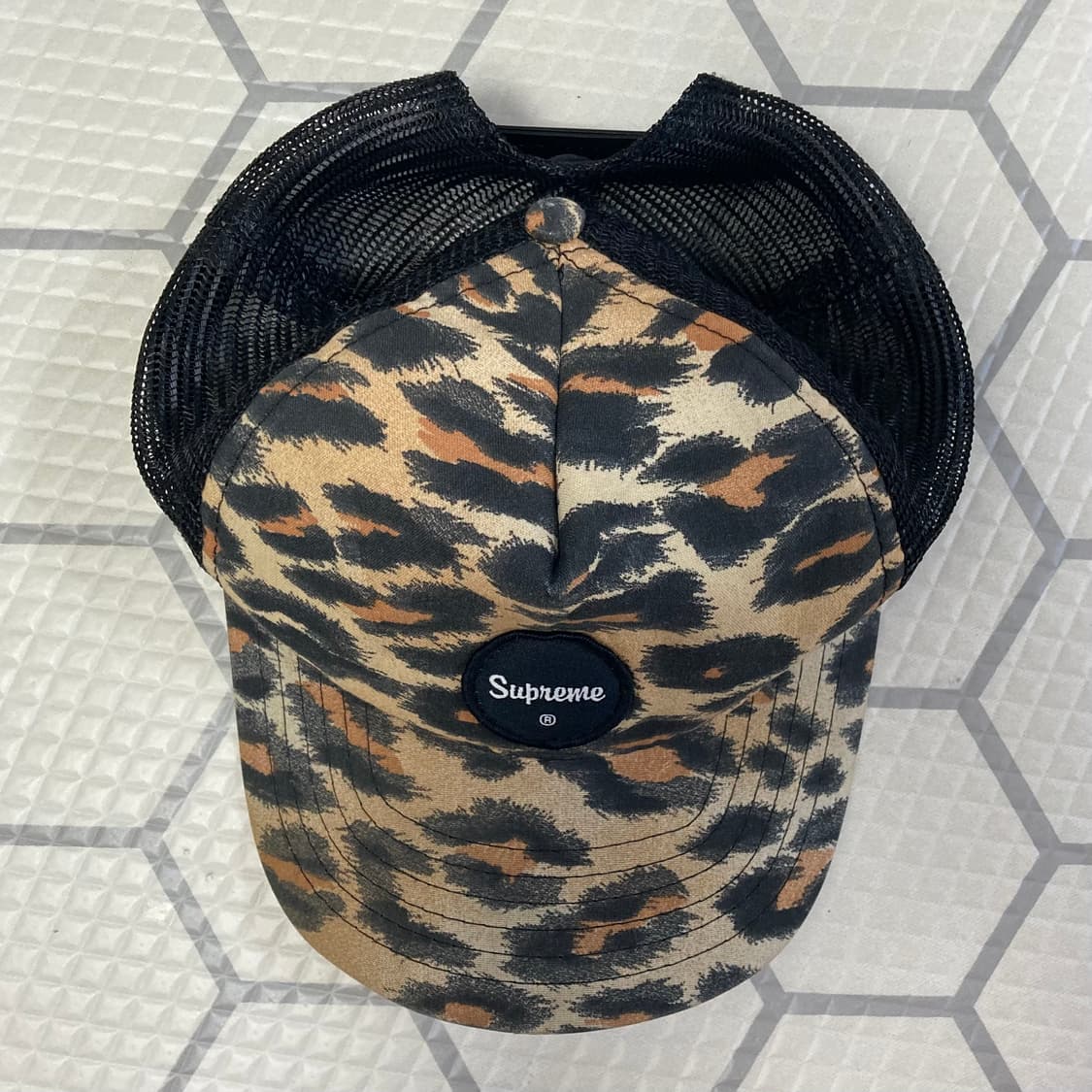 (os) 00s 슈프림 레오파드 트러커캡 블랙 상품이미지3