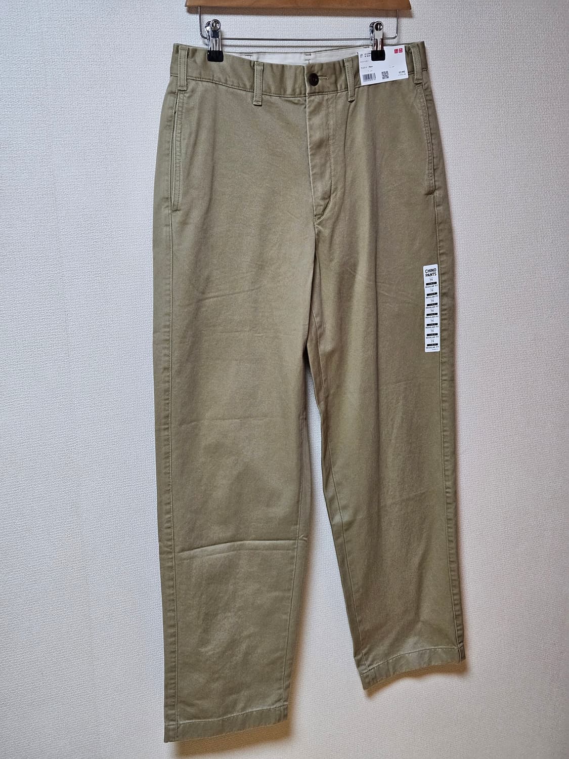 새제품 유니클로 스트레이트 치노 팬츠 79사이즈 상품이미지1