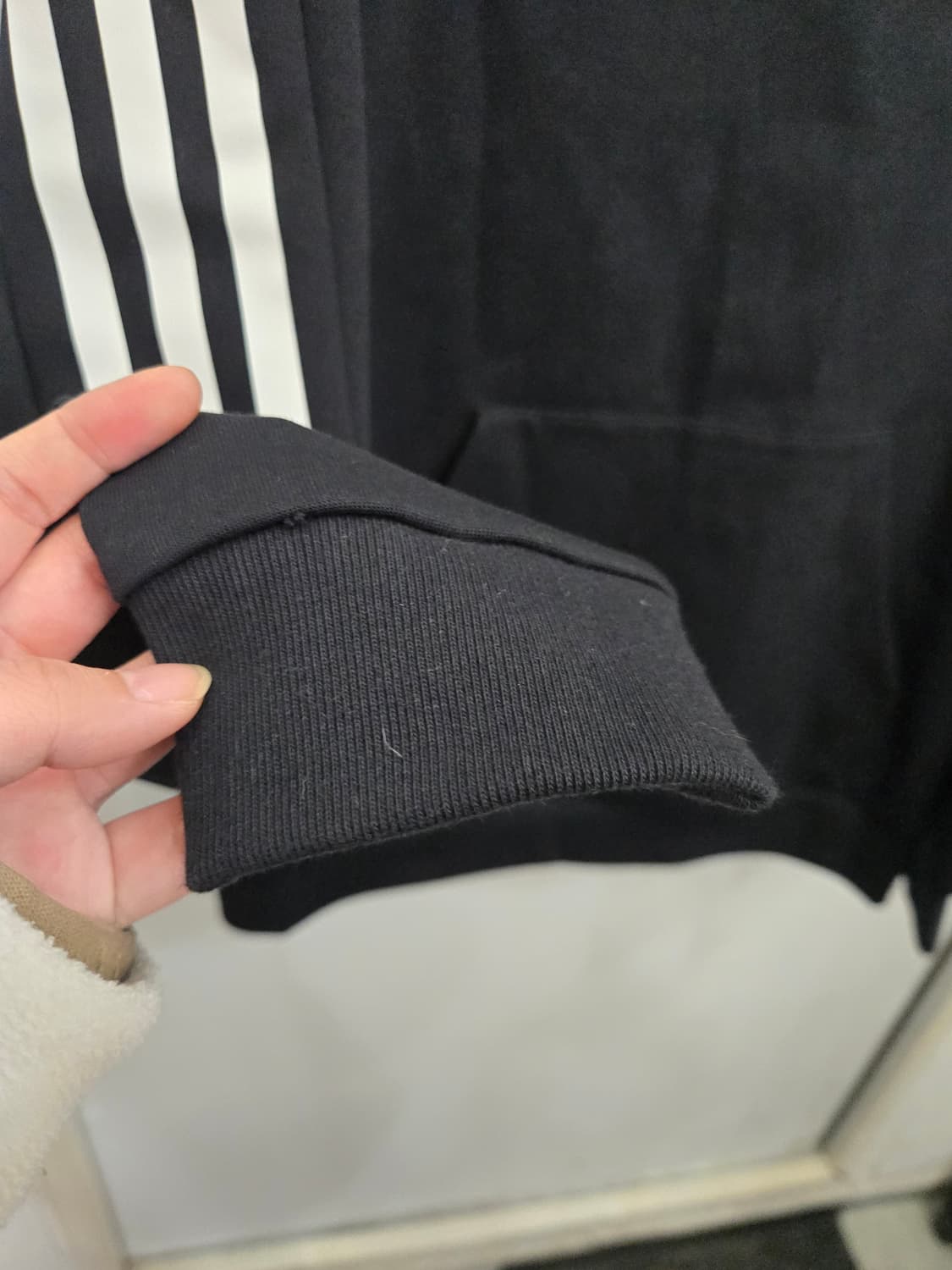 100,L)) adidas 아디다스 후드티셔츠! 블랙&화이트! 상태굿~ 상품이미지4