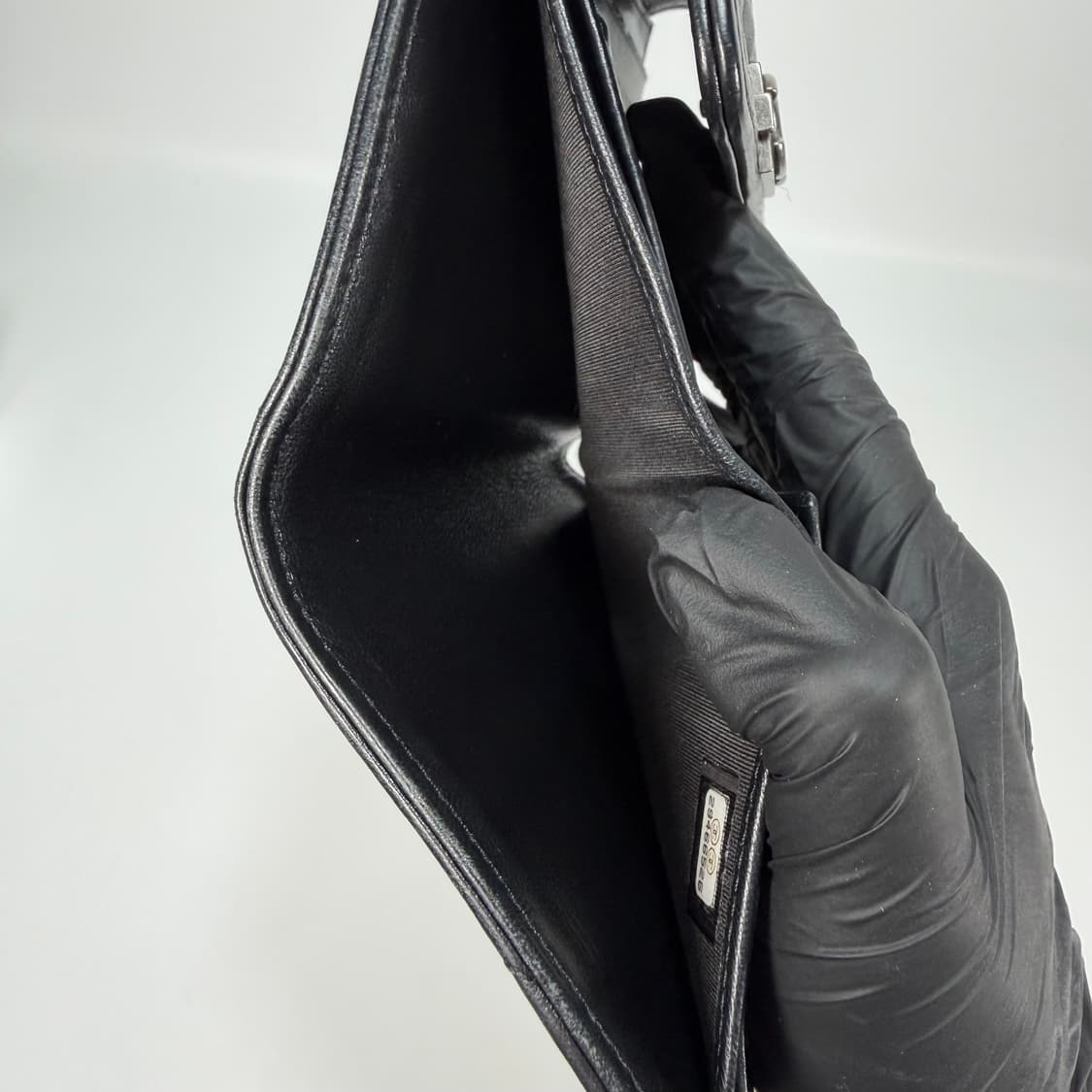 샤넬 보이 플랩 반지갑 상품이미지10