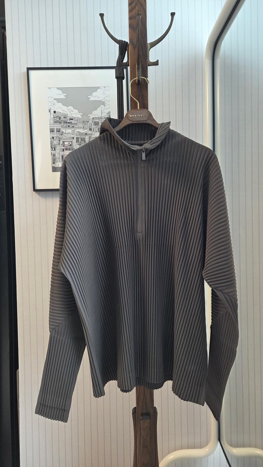 옴므플리세 하프집업티 판매합니다. 상품이미지1