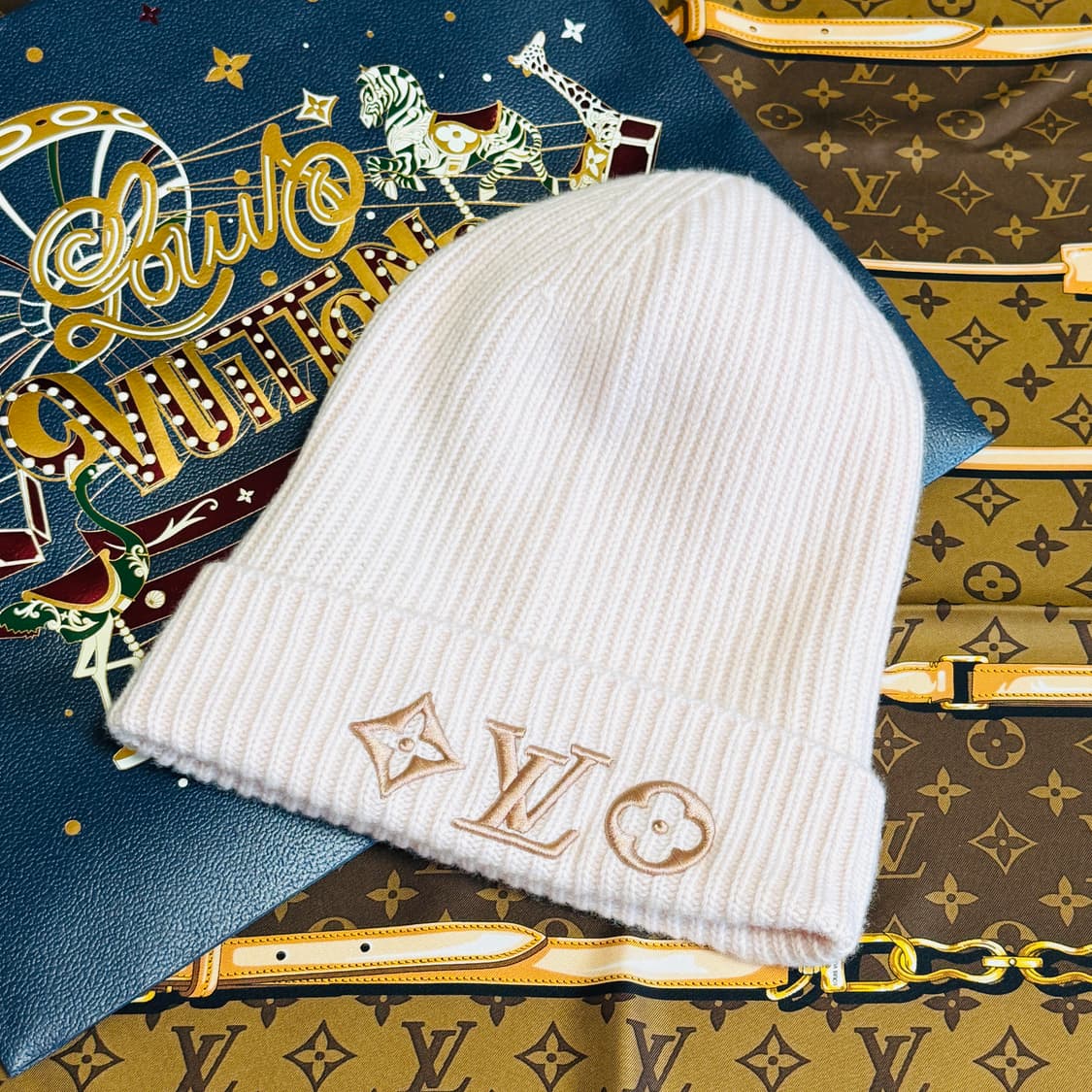 루이비통 비니 상품이미지1