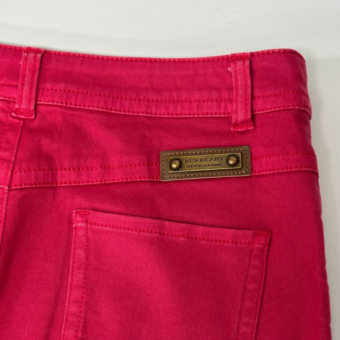 버버리 로고 체크 디테일 스커트 상품이미지4