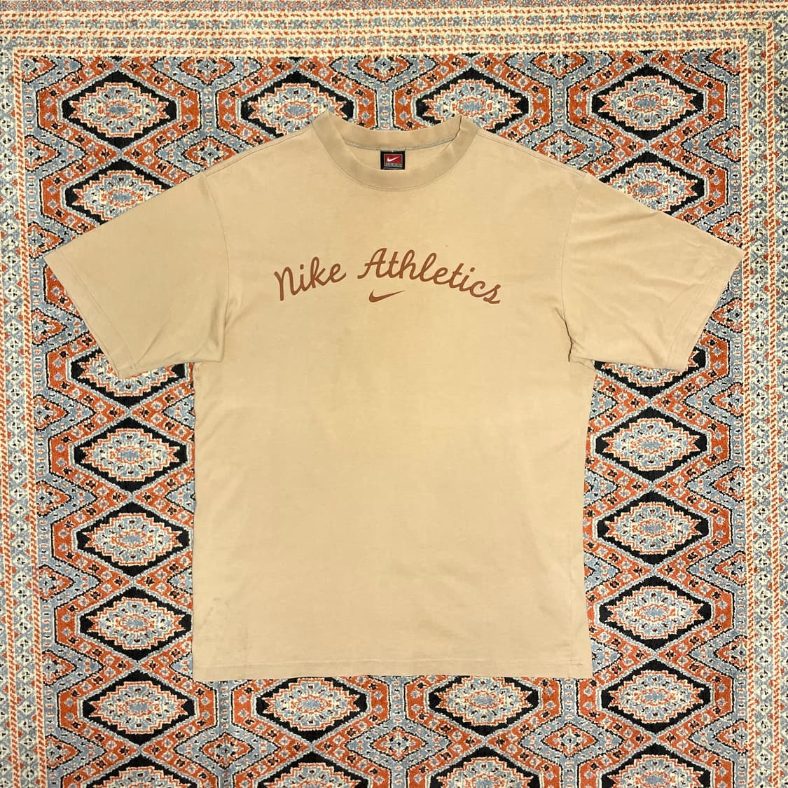 나이키 베이지 스우시 반팔티셔츠 남성L 상품이미지1