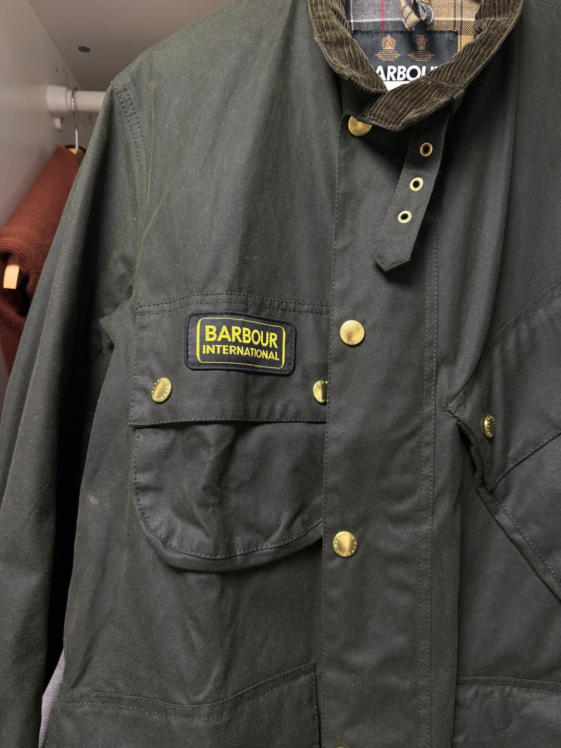 바버 인터내셔널 A7 왁스 자켓 (1시간 착용 / 40사이즈) 상품이미지2