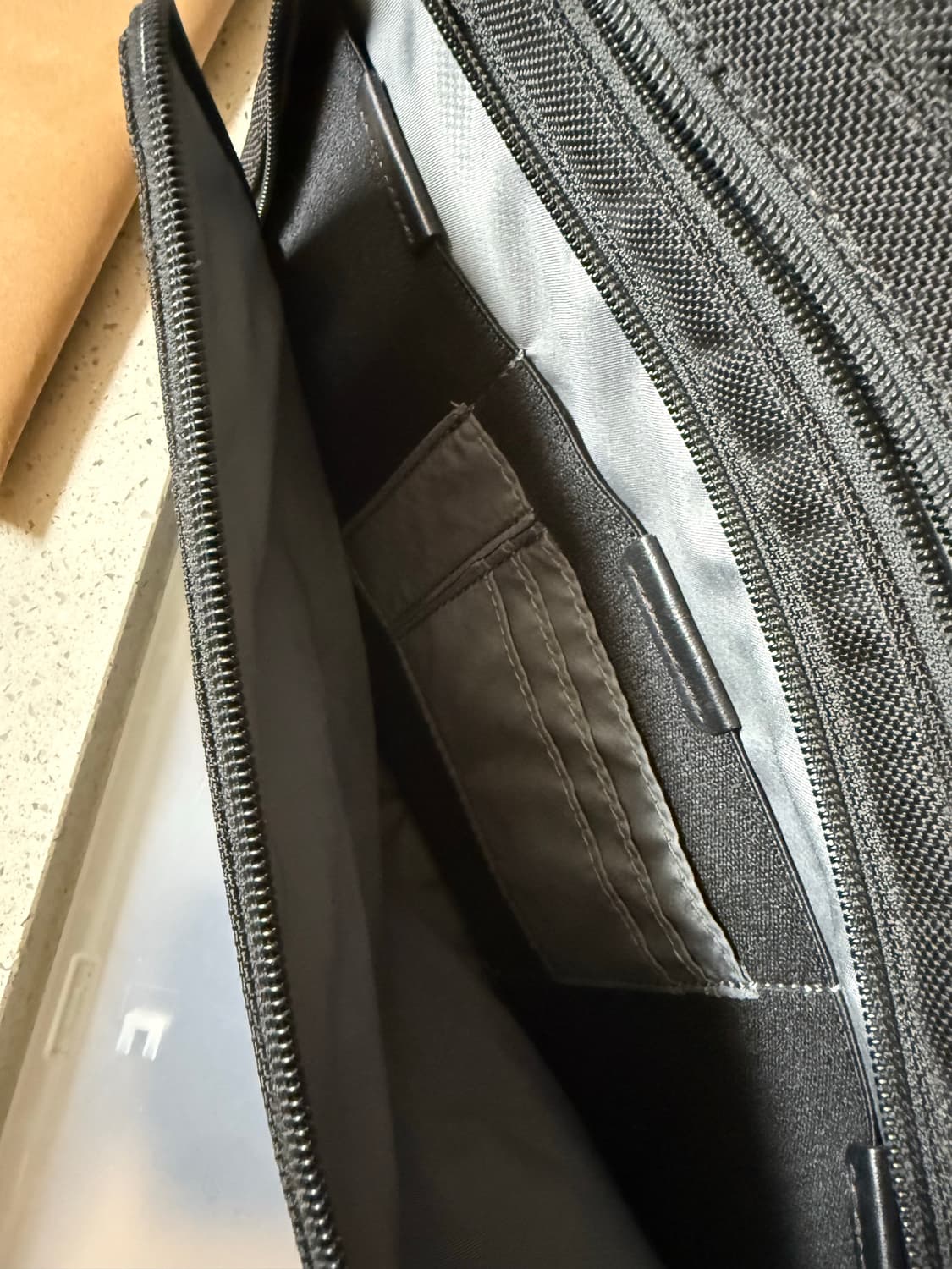 투미 TUMI 알파 노트북(태블릿) 파우치/케이스 블랙 (13인치 이하) 상품이미지3