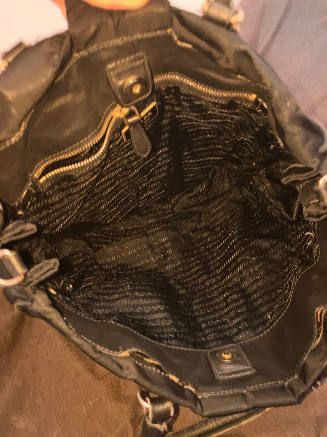 프라다 테수토 토트백 판매합니다 상품이미지6