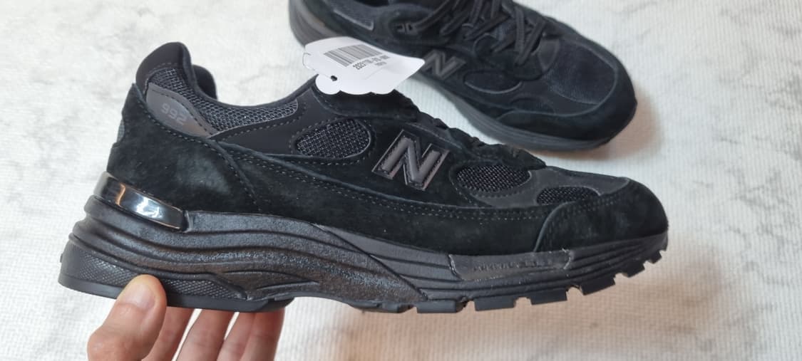 뉴발란스 992 ea 트리플 블랙 265 상품이미지4