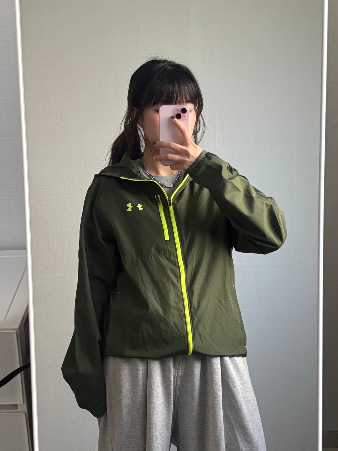 언더아머 바람막이 M 사이즈 (거의새거! 상품이미지1