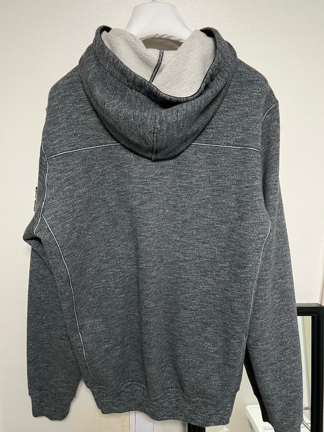 스톤아일랜드 슬럽 후드집업 상품이미지4