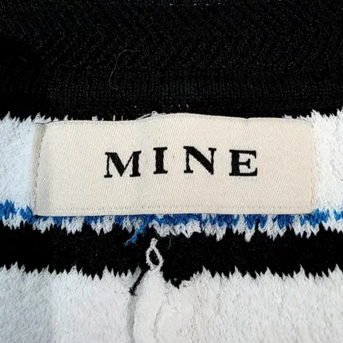 한섬 마인(MINE) 배색 니트 원피스 F 상품이미지6