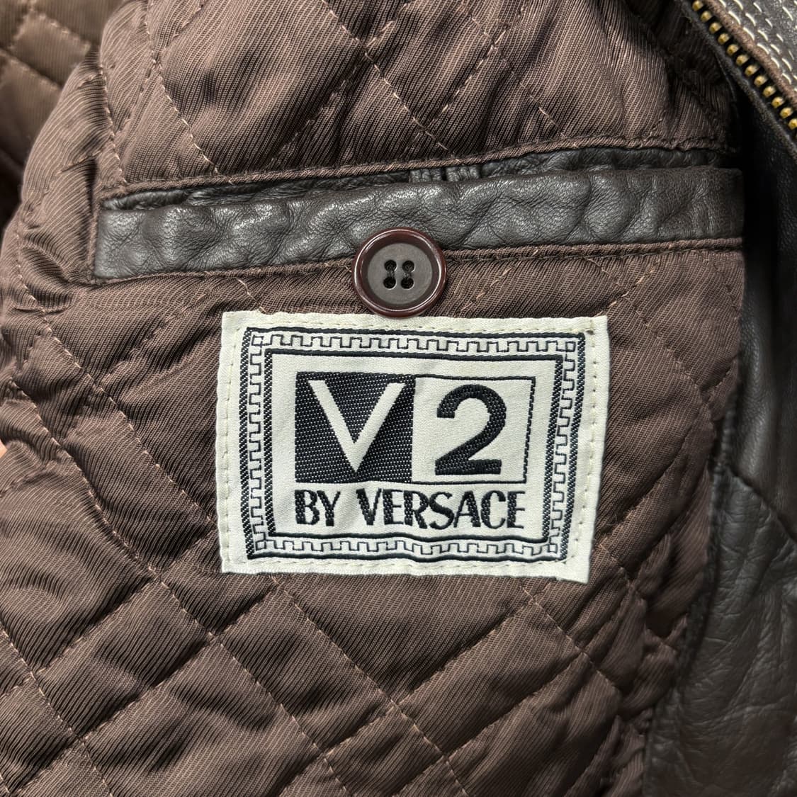 90s 베르사체 빈티지V2 패디드 카프스킨 스티치 레더자켓 N176 상품이미지6