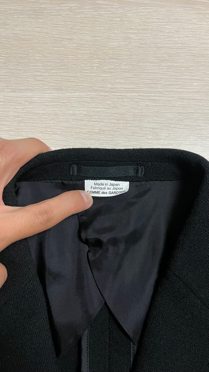 꼼데가르송 옴므 플러스 24aw 버튼 자켓 상품이미지5