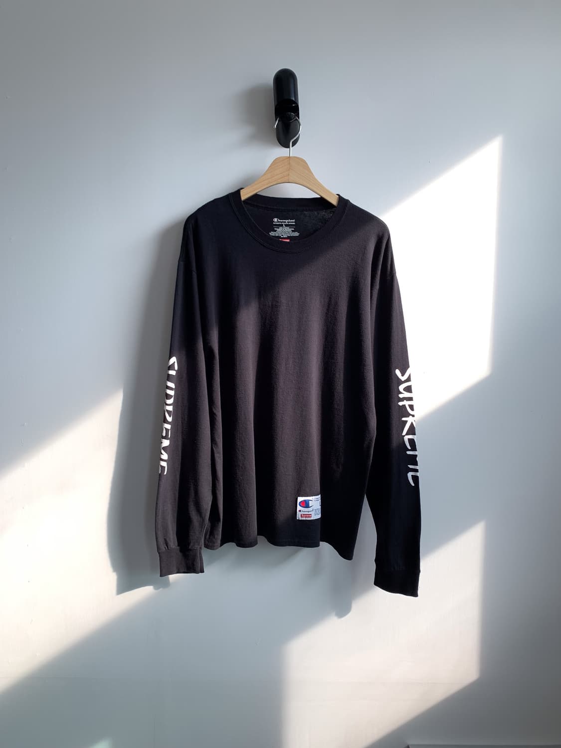 100 슈프림x챔피온 16ss 레터링 롱슬리브 상품이미지1