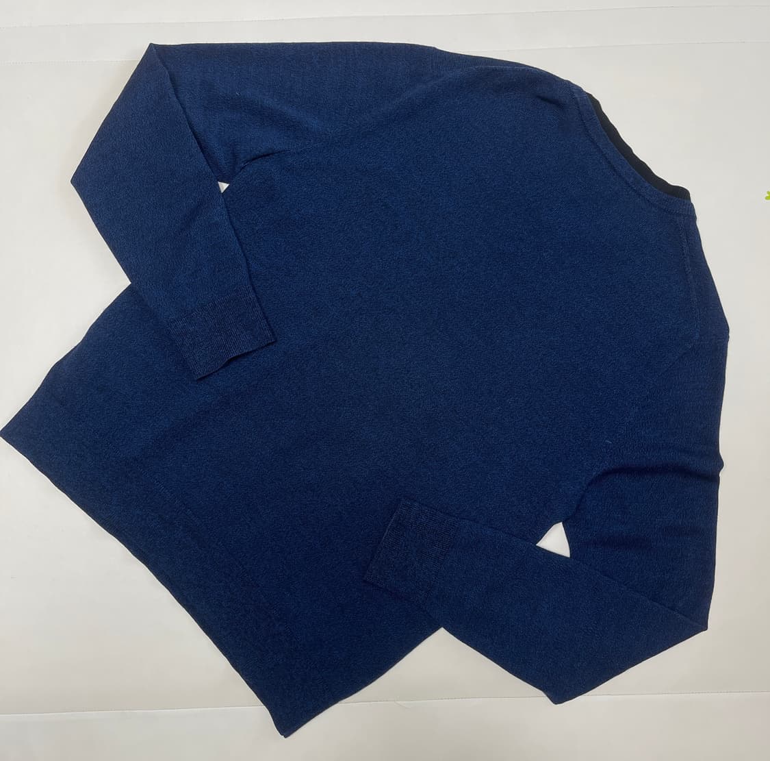 클럽 모나코 모100% 네이비 라운드넥 니트 L 상품이미지2