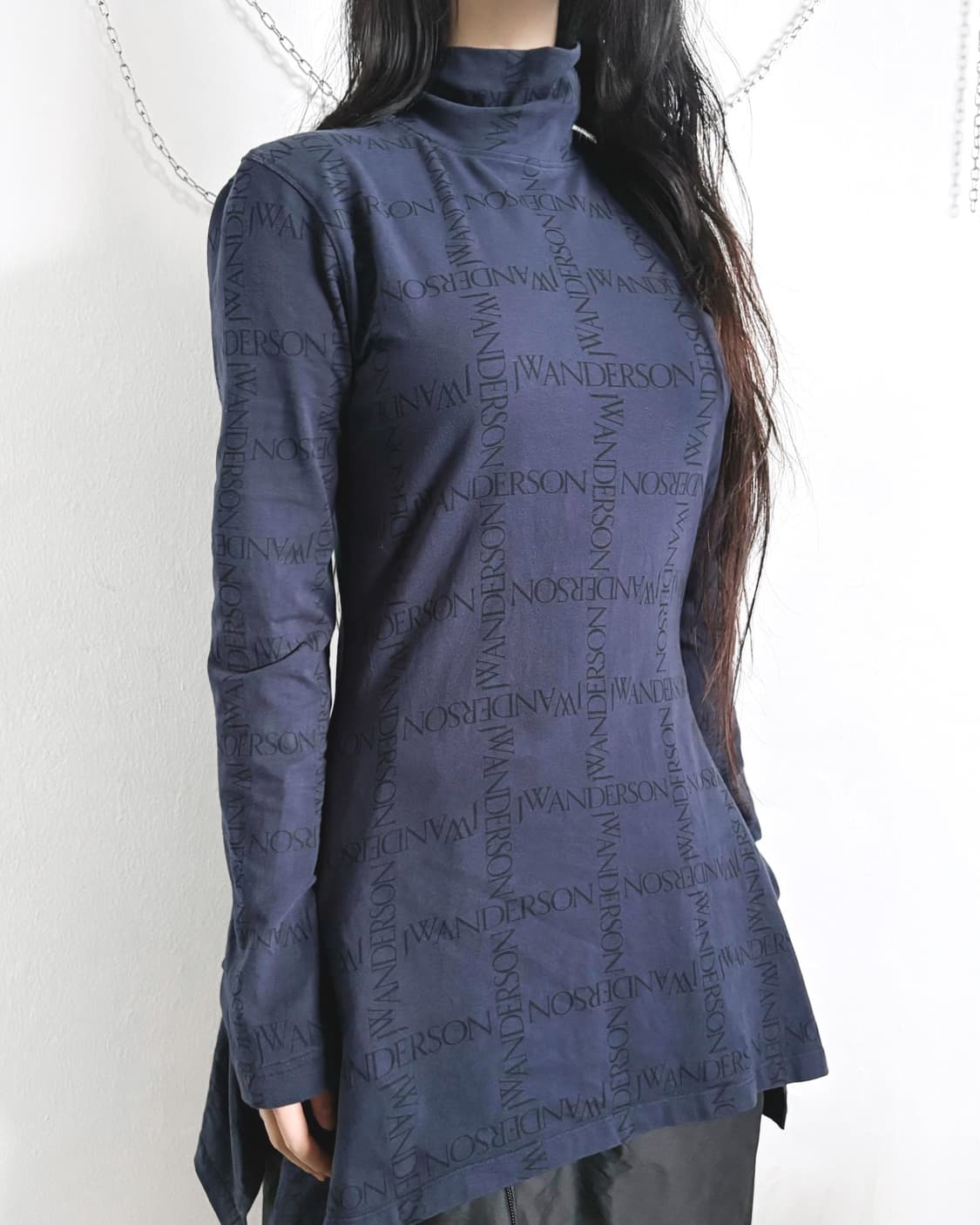 JW Anderson 17aw 플레어핏 드레이프 롱슬리브 상품이미지1