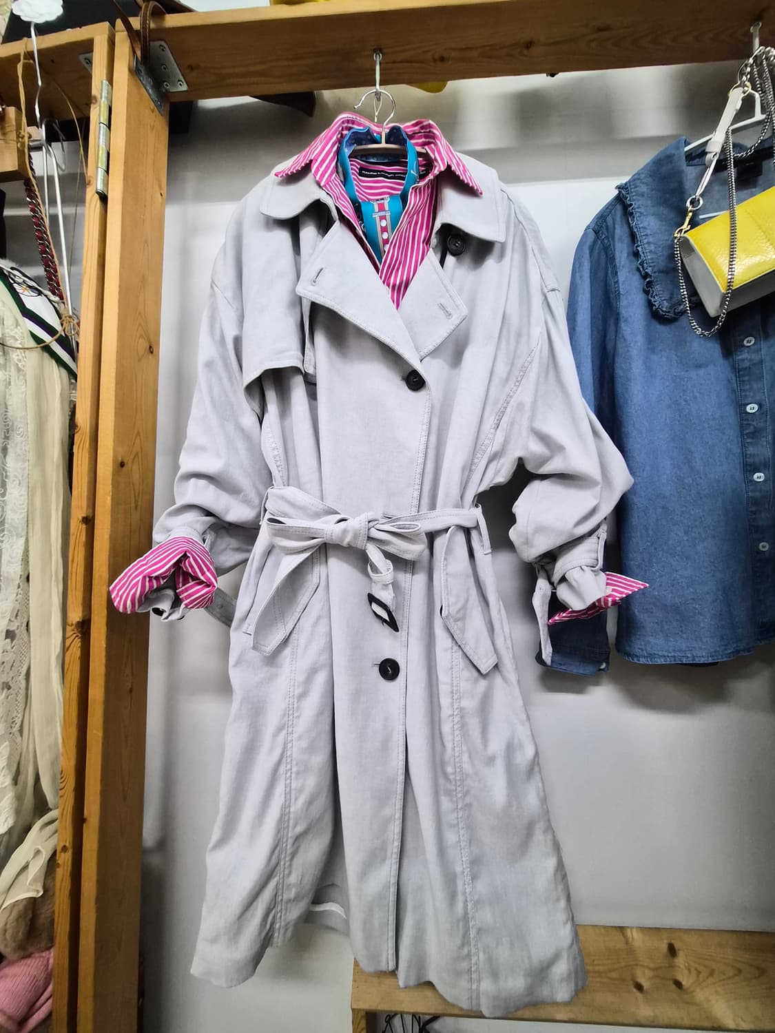 톰보이 더블 버튼  벌룬 트렌치 코트 상품이미지2