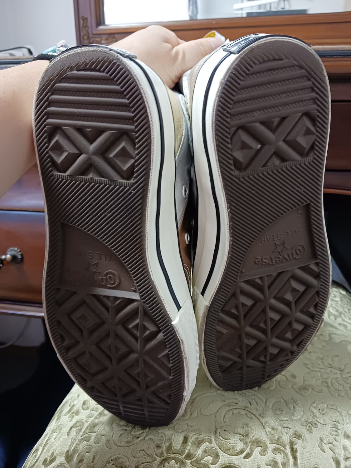 척테일러 척테일러 메탈릭골드  상품이미지5