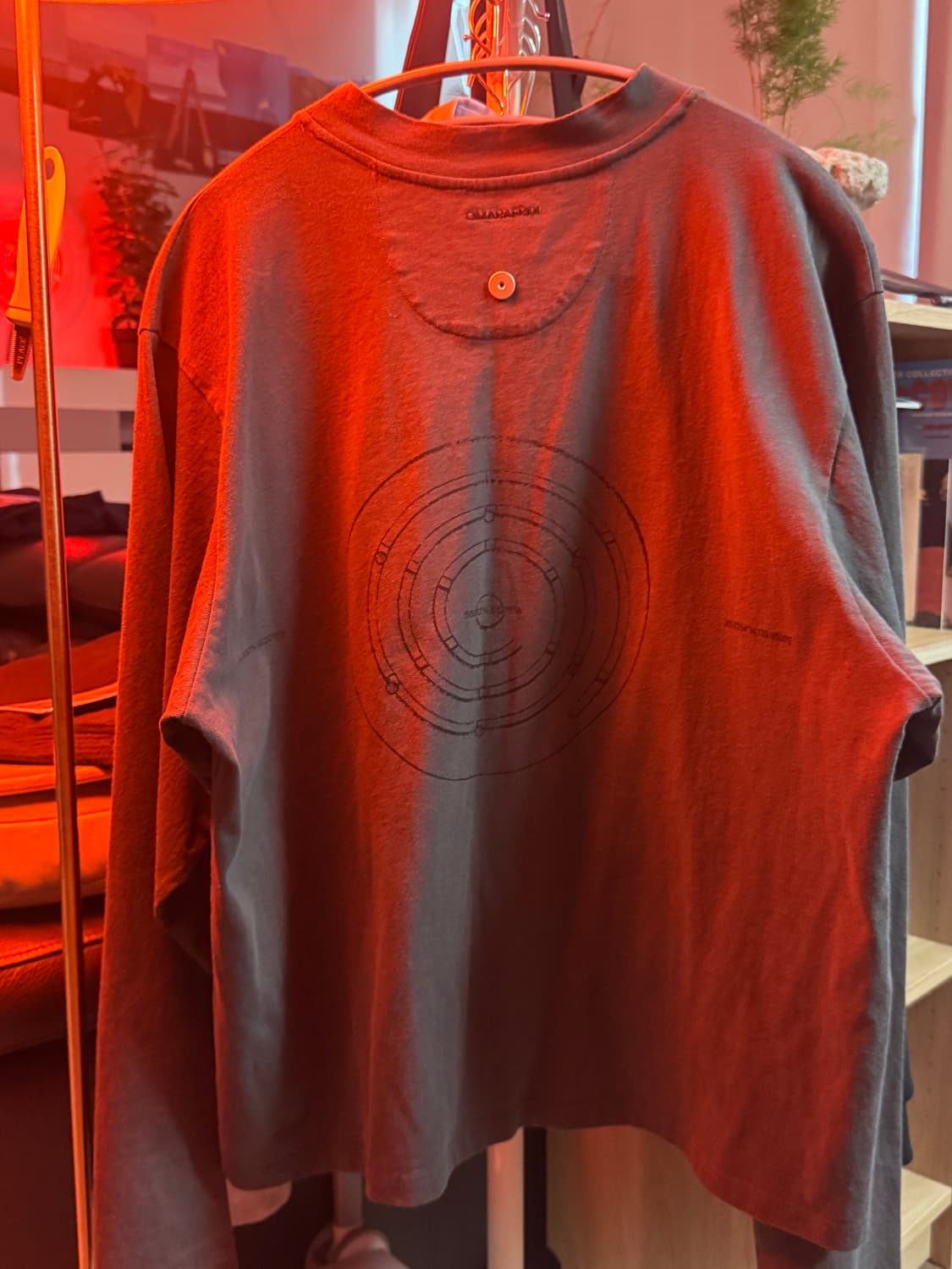 오마르 아프리디 HELIX 롱슬리브 상품이미지3