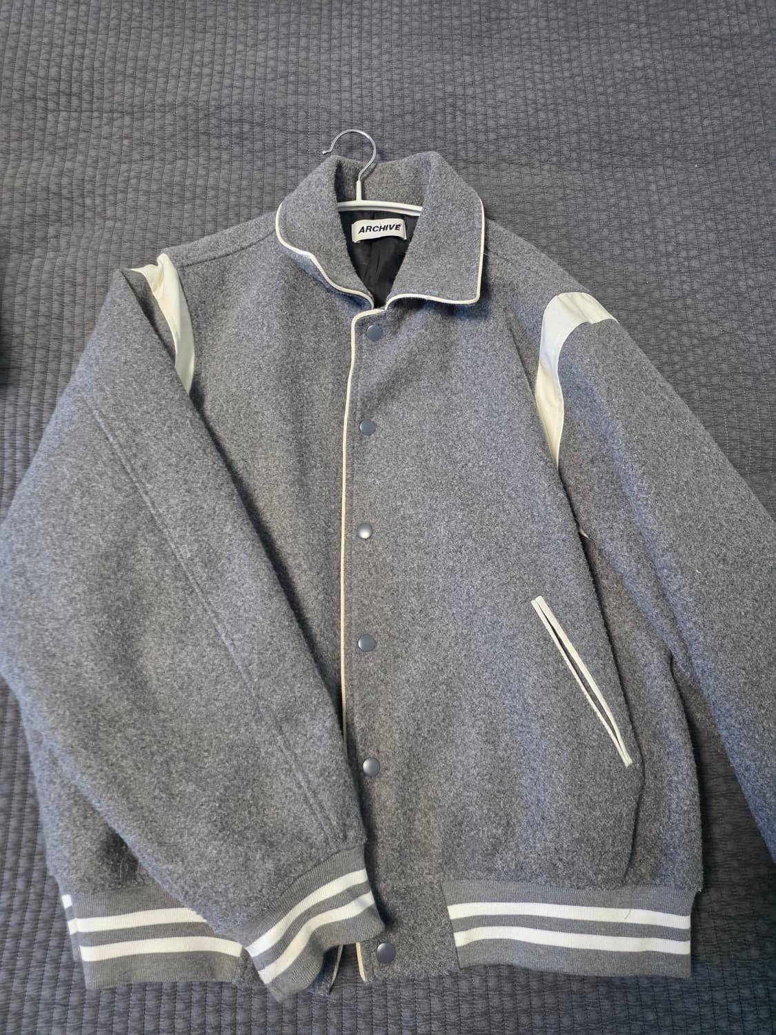 바시티 자켓 상품이미지1