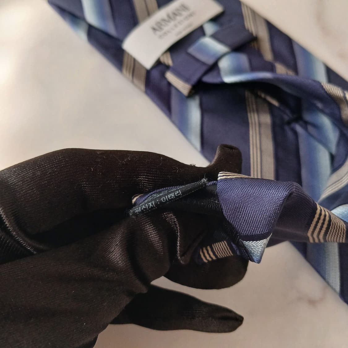 아르마니꼴레지오니 실크 레지멘탈 넥타이 8.5cm A+등급  A19071 상품이미지9