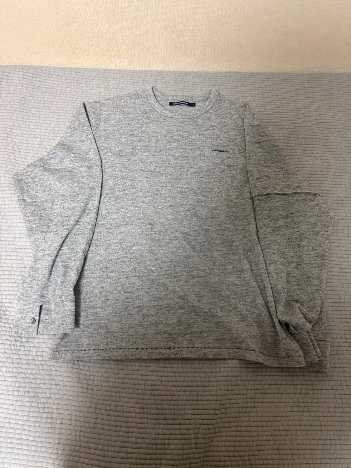 해칭룸 레이어 커프스 티 상품이미지2