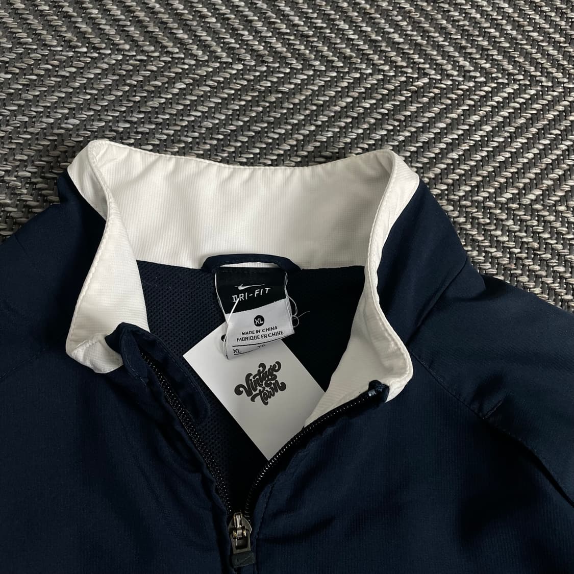 나이키 드라이핏 블랙 올드스쿨 바람막이o 3225 상품이미지4