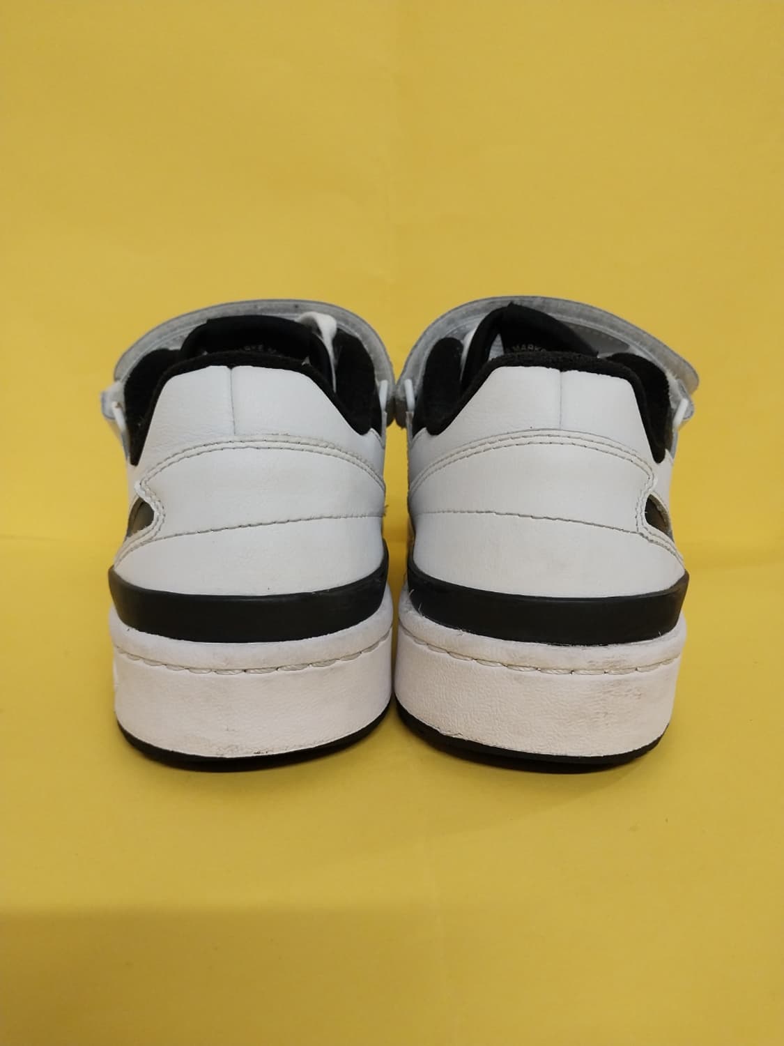 여성 아디다스 오리지널스 포럼 로우 화이트블랙 운동화 (235) 상품이미지5