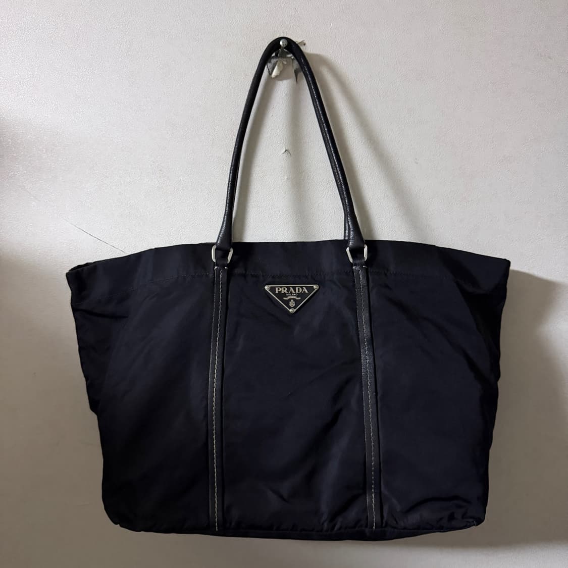 프라다 포코노 나일론 빅삼각로고 숄더&토트백 상품이미지1