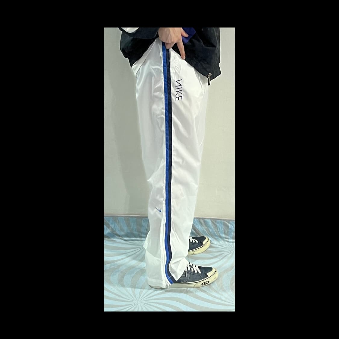 나이키 화이트 트랙팬츠 상품이미지2