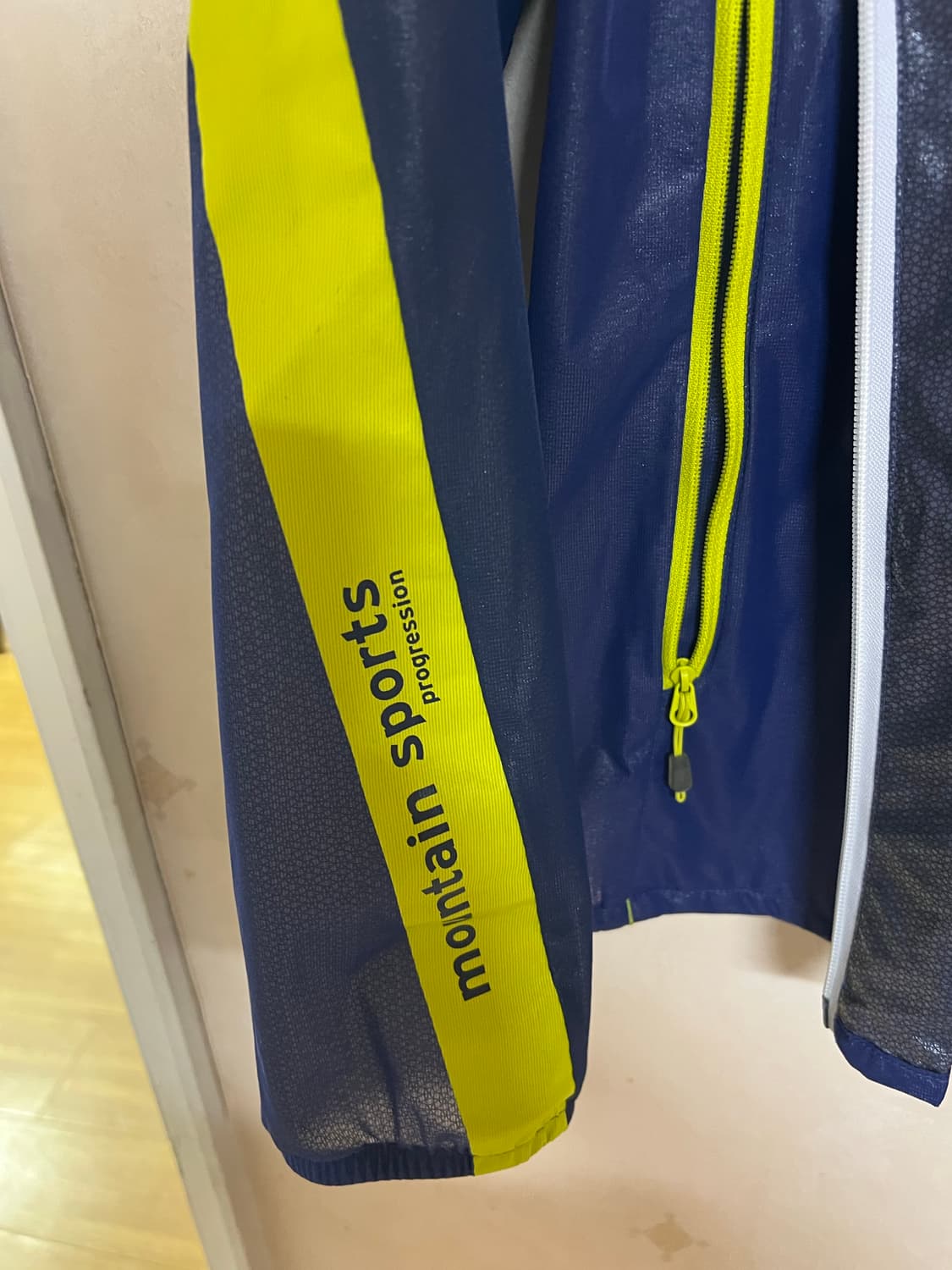 살로몬 Blade Jacket 바람막이 105 상품이미지6